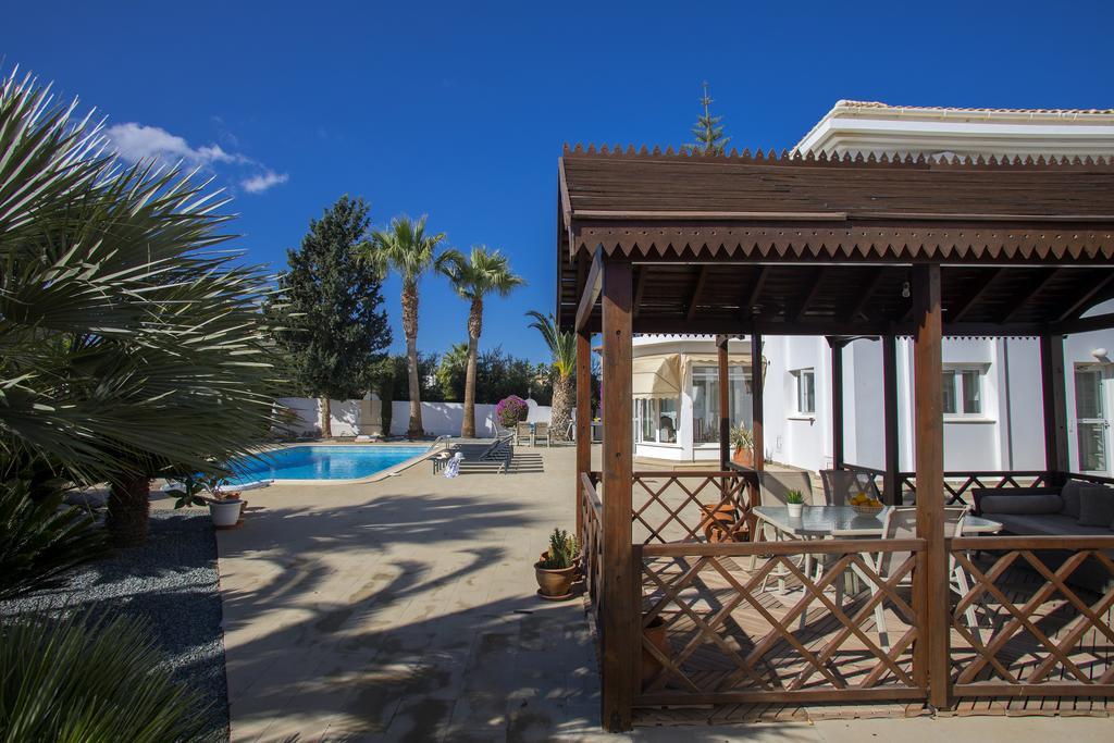 Villa Georgia Pernera Esterno foto