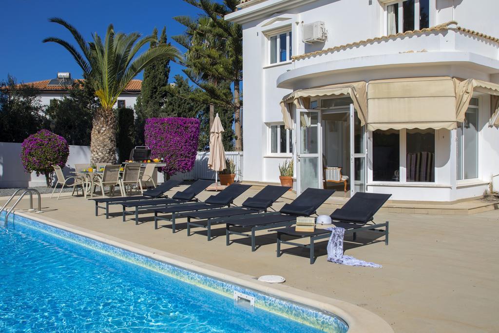 Villa Georgia Pernera Esterno foto